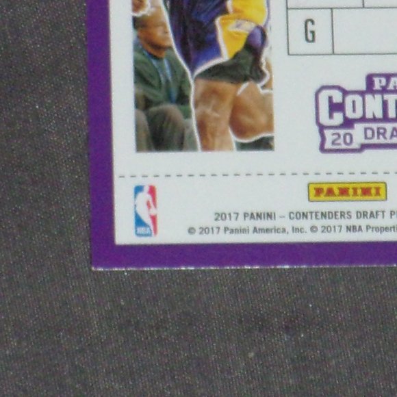 2017-18 Panini Contenders Kobe Bryant Los Angeles Lakers Blue Jersey #31 - Picture 11 of 11